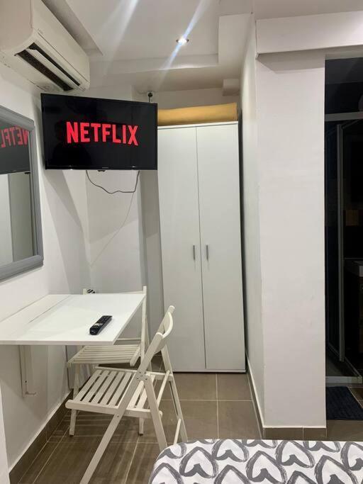 Nice Apartment In Barcelona By Perita Next Metro St T1 Екстер'єр фото
