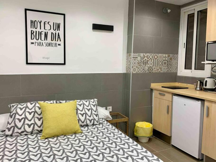 Nice Apartment In Barcelona By Perita Next Metro St T1 Екстер'єр фото