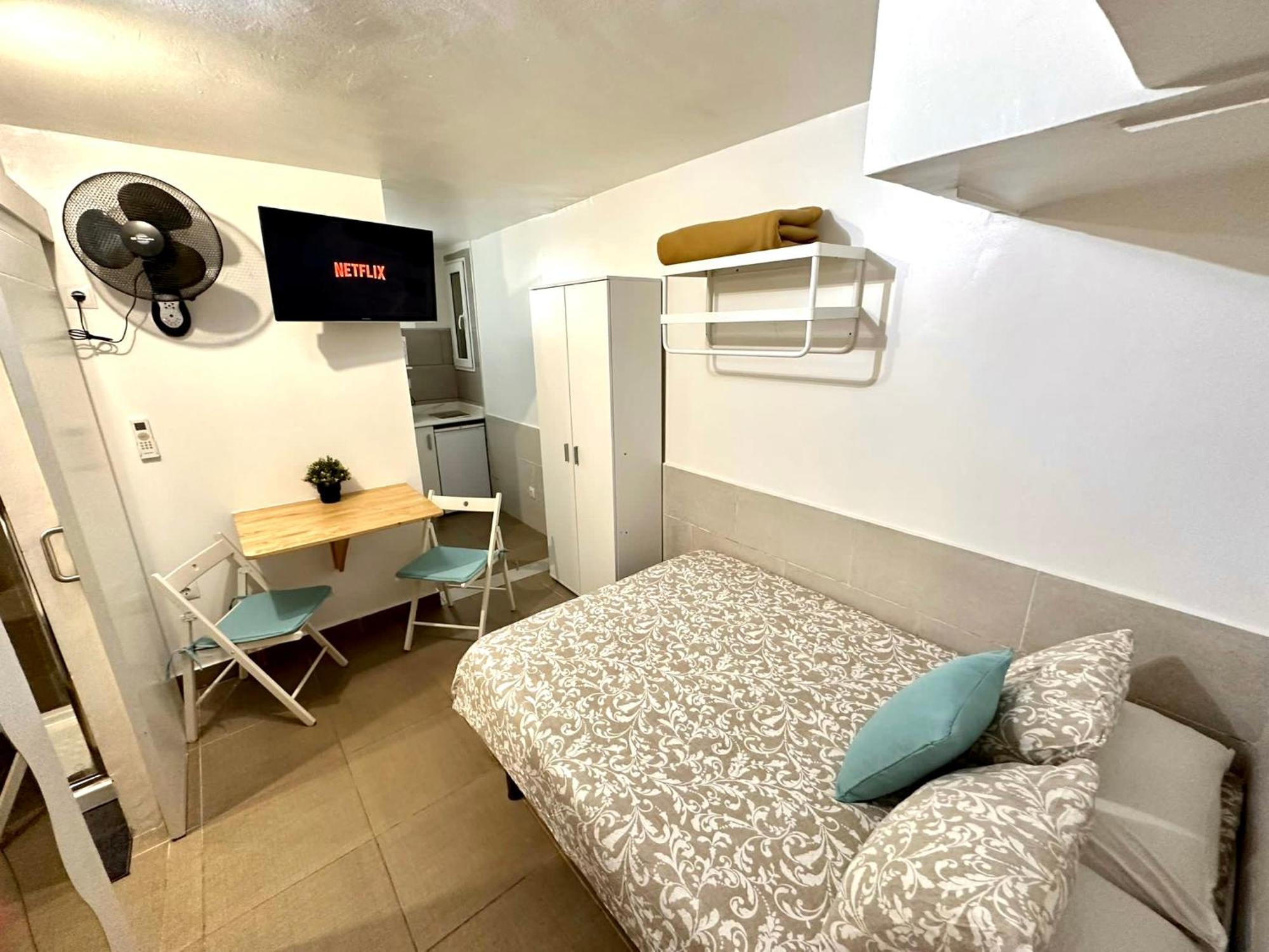 Nice Apartment In Barcelona By Perita Next Metro St T1 Екстер'єр фото