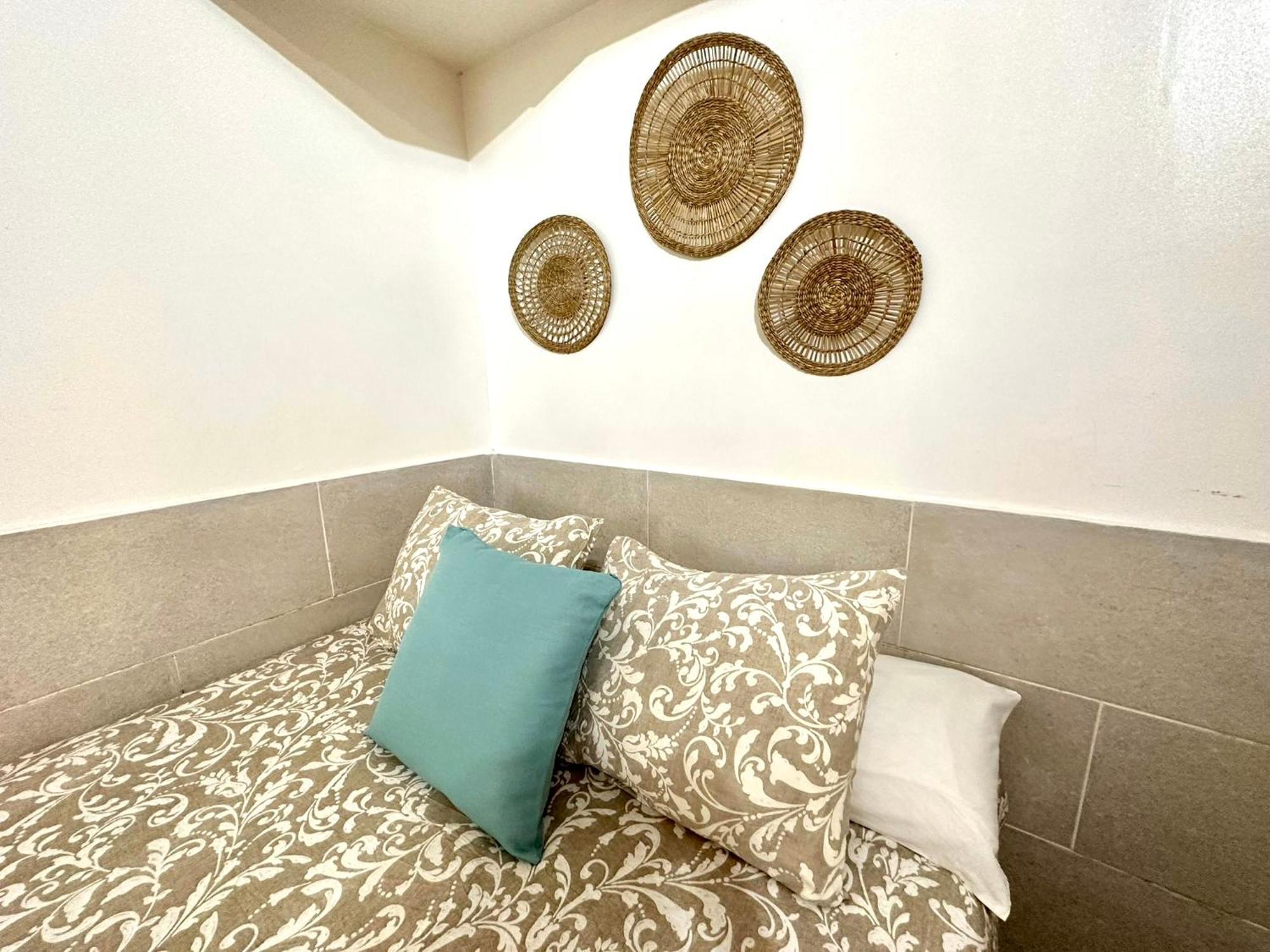 Nice Apartment In Barcelona By Perita Next Metro St T1 Екстер'єр фото